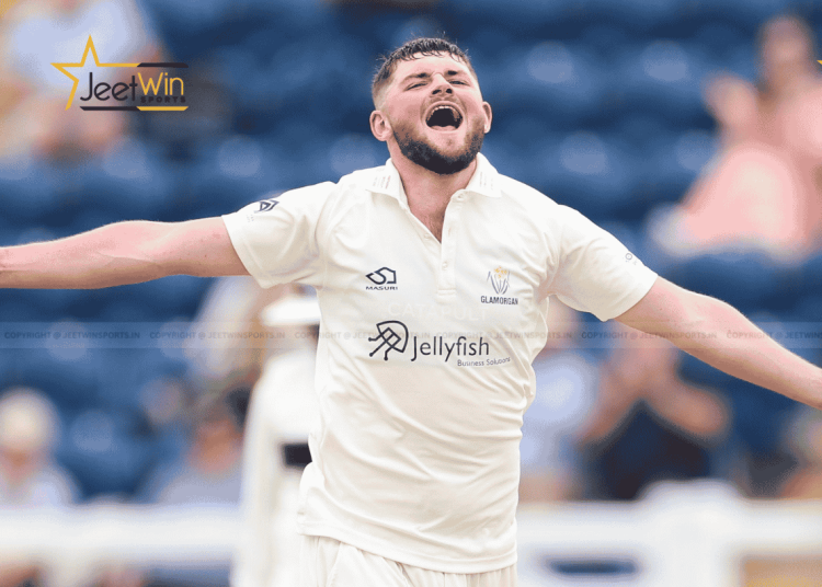 Mason Crane Hits Maiden First-Class Century as Glamorgan Outplay Surrey 1 Mason Crane century
