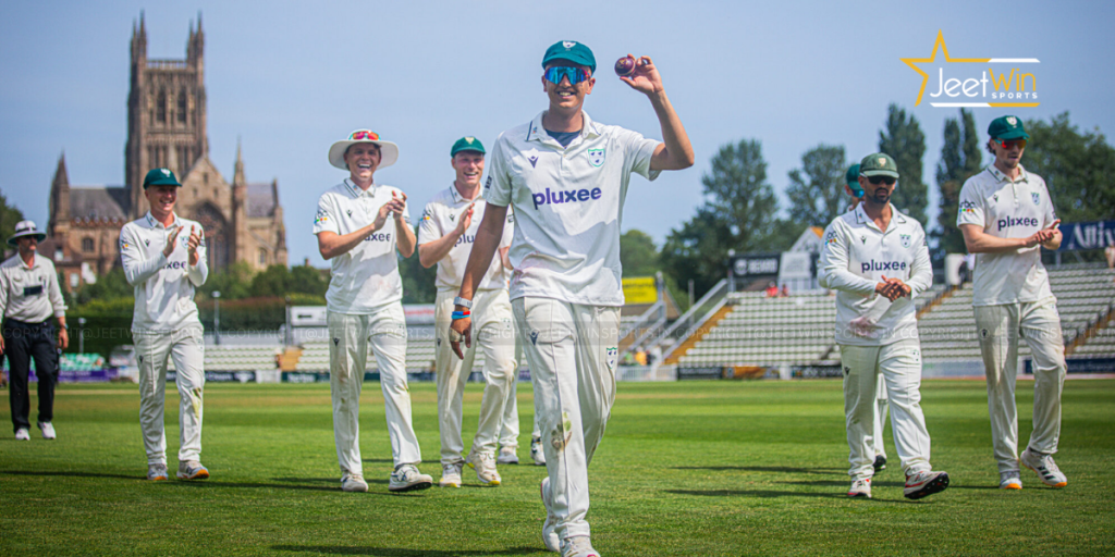 Fateh Singh five-for, Worcestershire vs Gloucestershire